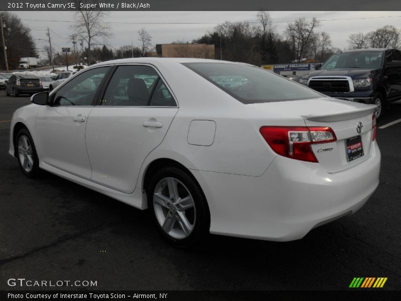 Super White / Black/Ash 2012 Toyota Camry SE