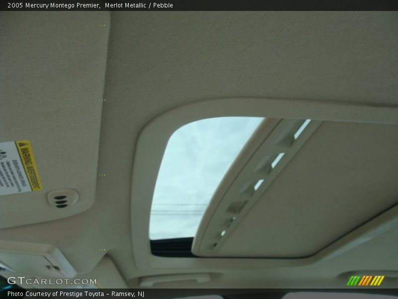 Merlot Metallic / Pebble 2005 Mercury Montego Premier