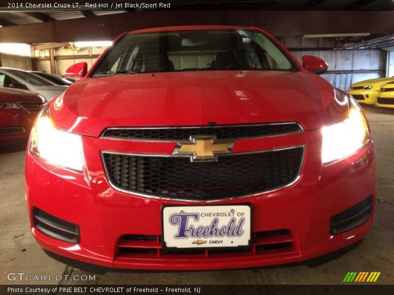 Red Hot / Jet Black/Sport Red 2014 Chevrolet Cruze LT