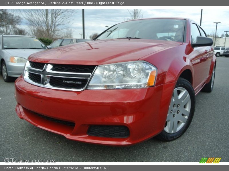 Redline 2-Coat Pearl / Black/Light Frost Beige 2012 Dodge Avenger SE