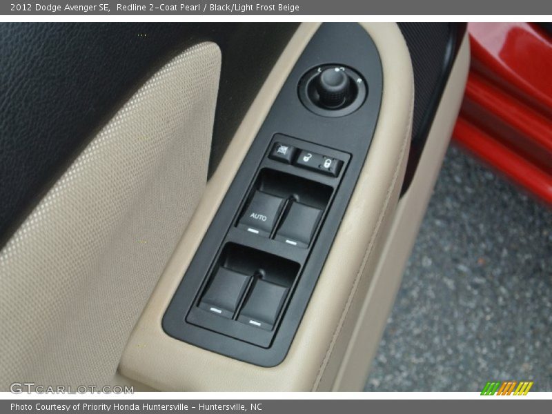 Redline 2-Coat Pearl / Black/Light Frost Beige 2012 Dodge Avenger SE