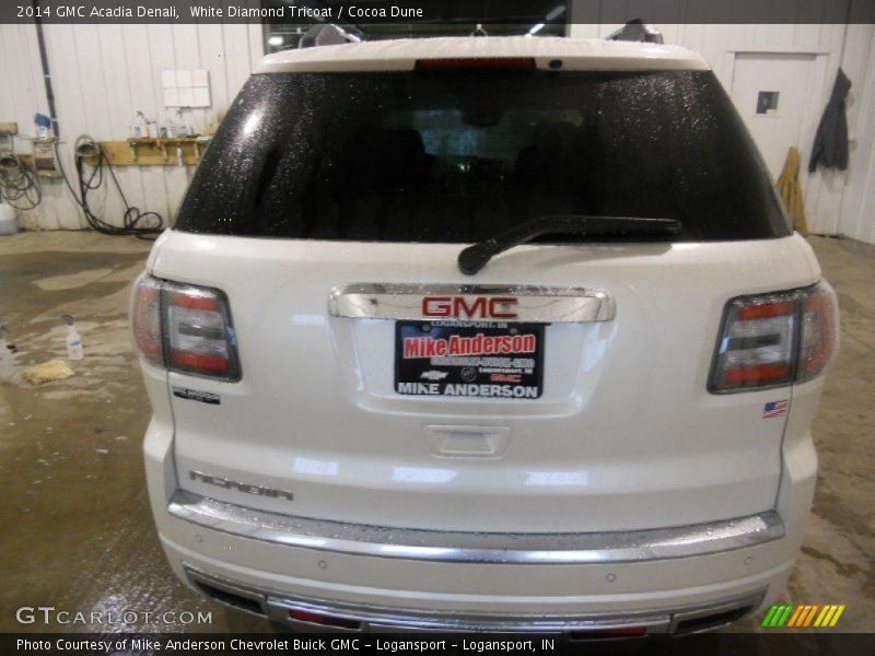 White Diamond Tricoat / Cocoa Dune 2014 GMC Acadia Denali