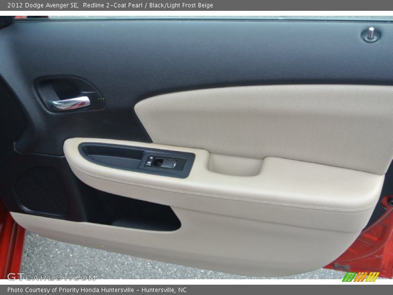 Redline 2-Coat Pearl / Black/Light Frost Beige 2012 Dodge Avenger SE