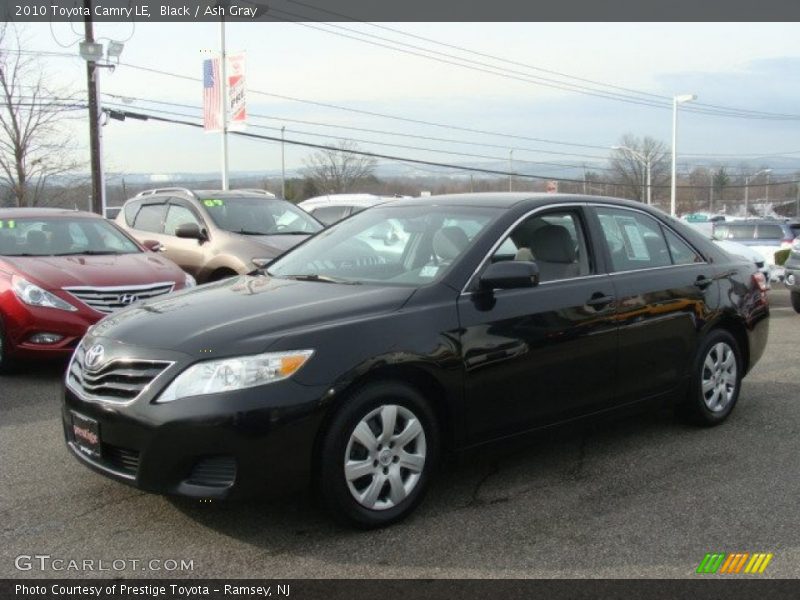 Black / Ash Gray 2010 Toyota Camry LE