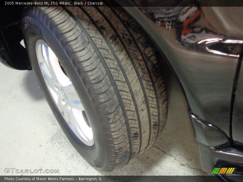Black / Charcoal 2005 Mercedes-Benz ML 350 4Matic