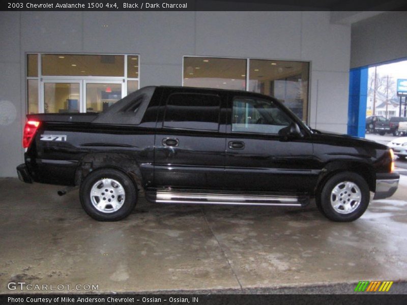 Black / Dark Charcoal 2003 Chevrolet Avalanche 1500 4x4