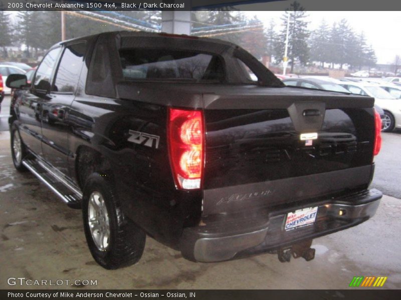 Black / Dark Charcoal 2003 Chevrolet Avalanche 1500 4x4