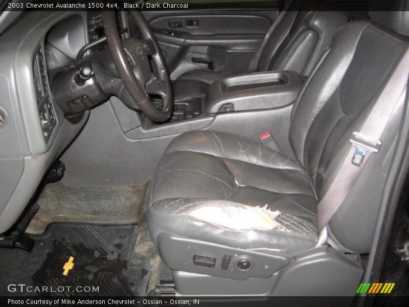 Black / Dark Charcoal 2003 Chevrolet Avalanche 1500 4x4