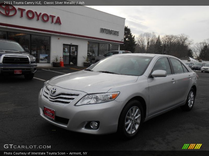 Classic Silver Metallic / Ash 2011 Toyota Camry XLE