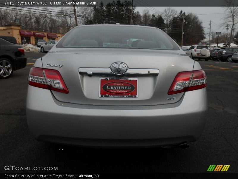Classic Silver Metallic / Ash 2011 Toyota Camry XLE