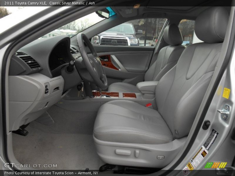 Classic Silver Metallic / Ash 2011 Toyota Camry XLE