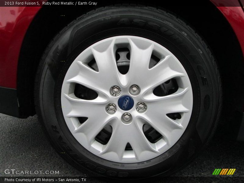 Ruby Red Metallic / Earth Gray 2013 Ford Fusion S