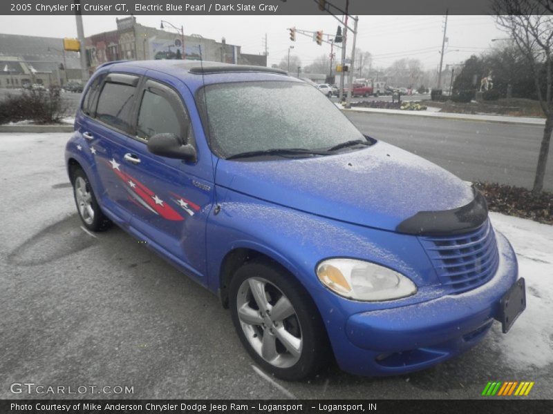 Front 3/4 View of 2005 PT Cruiser GT