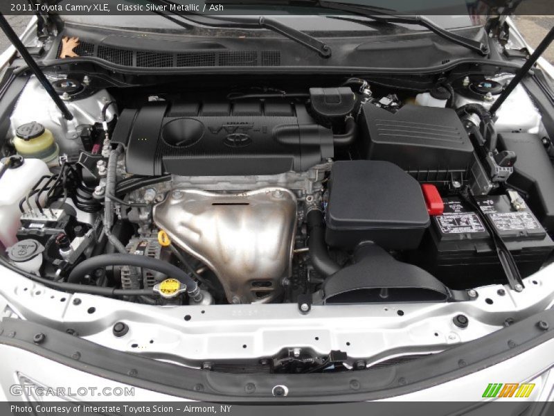 Classic Silver Metallic / Ash 2011 Toyota Camry XLE