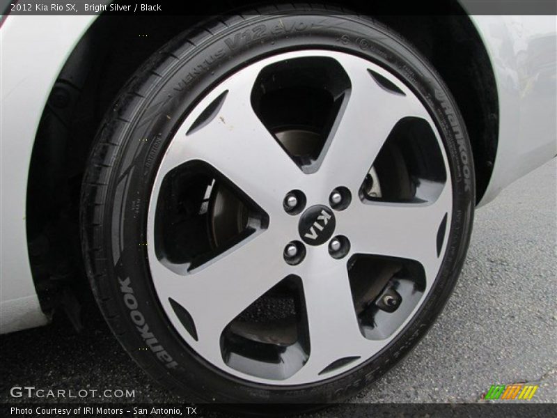 Bright Silver / Black 2012 Kia Rio SX
