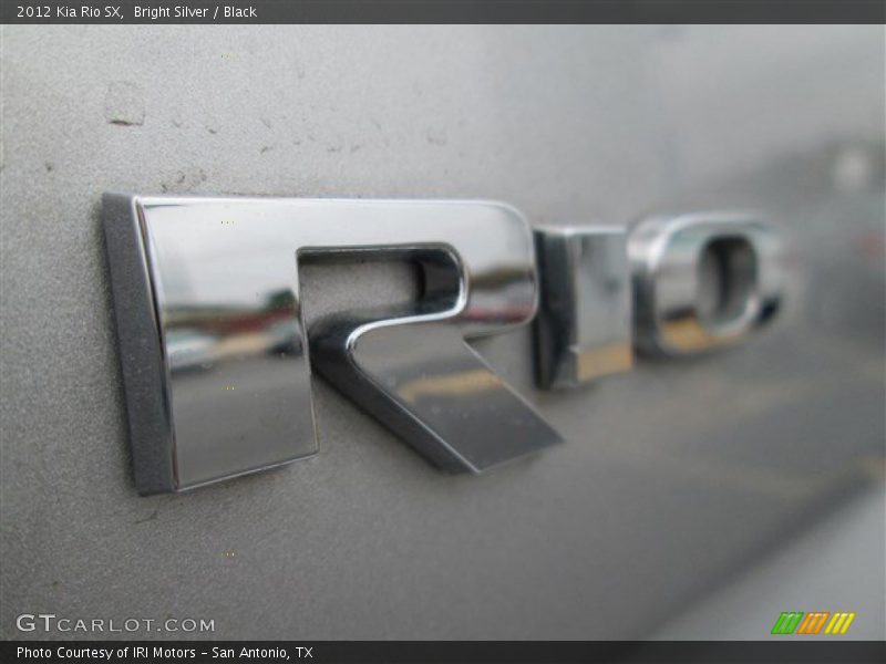 Bright Silver / Black 2012 Kia Rio SX