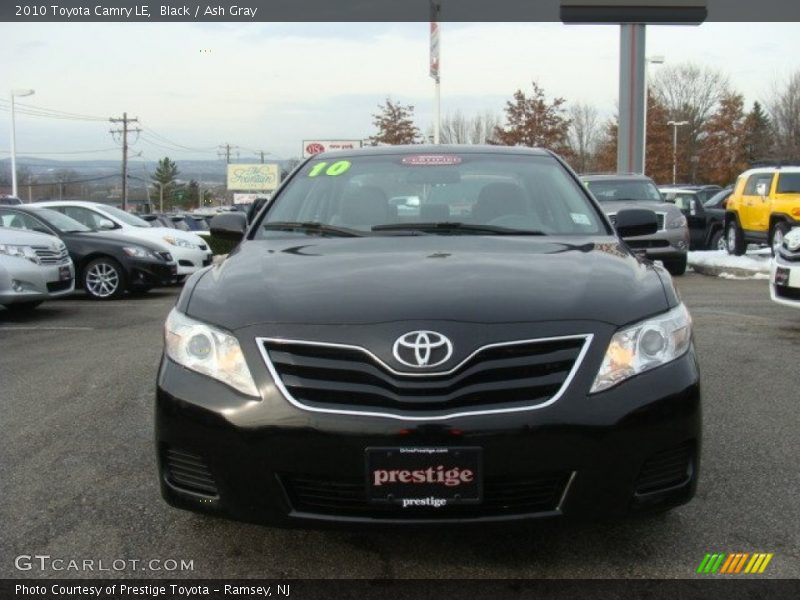Black / Ash Gray 2010 Toyota Camry LE