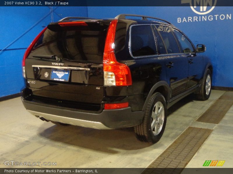 Black / Taupe 2007 Volvo XC90 3.2