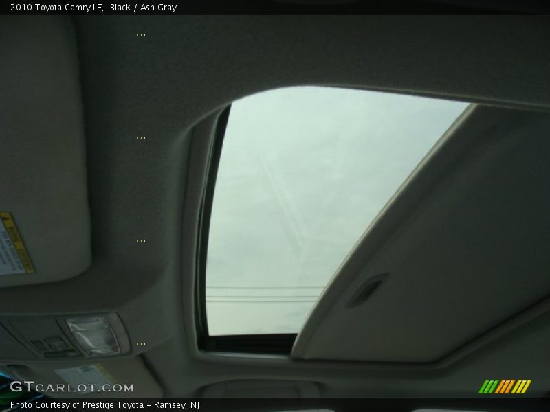 Black / Ash Gray 2010 Toyota Camry LE