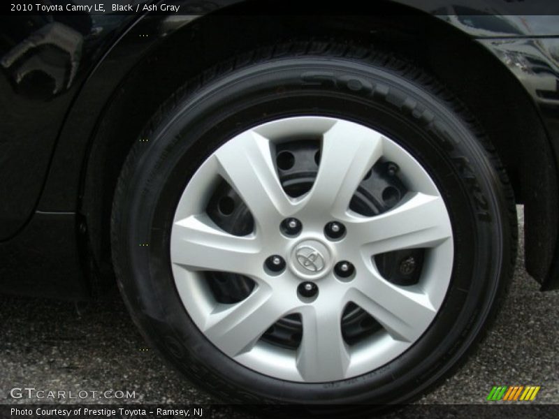 Black / Ash Gray 2010 Toyota Camry LE