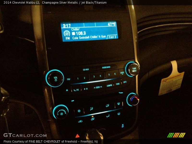 Champagne Silver Metallic / Jet Black/Titanium 2014 Chevrolet Malibu LS