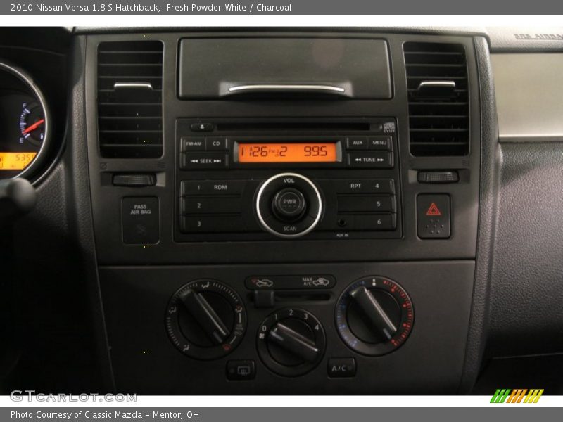 Fresh Powder White / Charcoal 2010 Nissan Versa 1.8 S Hatchback