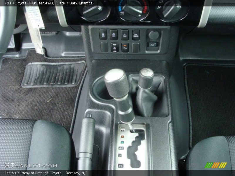 Black / Dark Charcoal 2010 Toyota FJ Cruiser 4WD