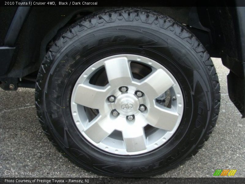 Black / Dark Charcoal 2010 Toyota FJ Cruiser 4WD