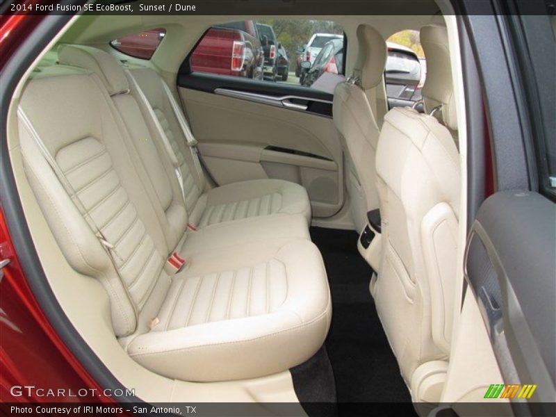 Sunset / Dune 2014 Ford Fusion SE EcoBoost