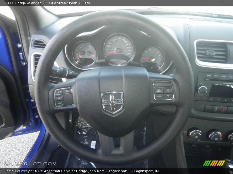 Blue Streak Pearl / Black 2014 Dodge Avenger SE