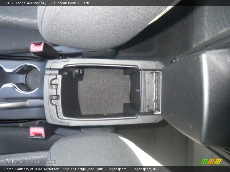 Blue Streak Pearl / Black 2014 Dodge Avenger SE