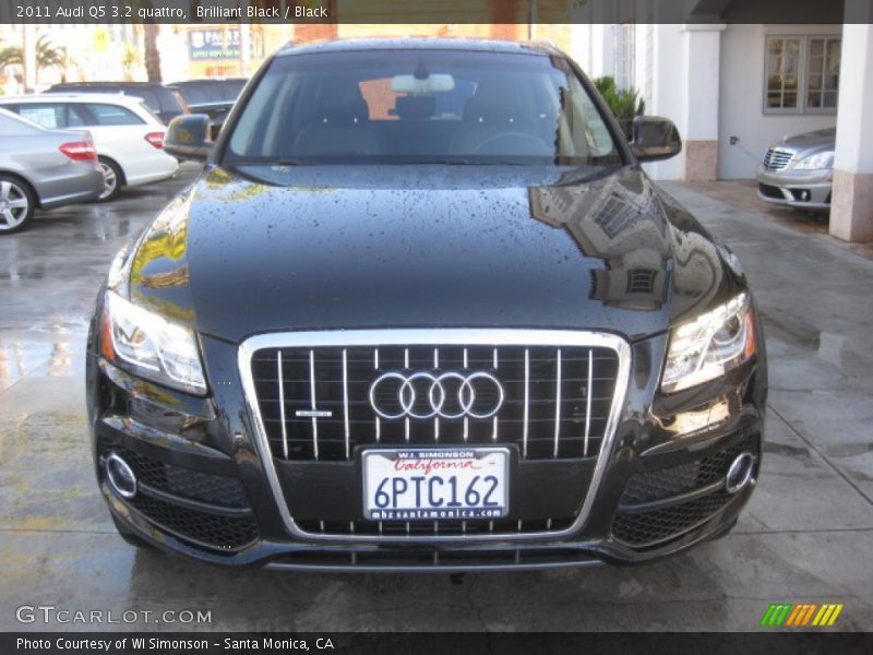 Brilliant Black / Black 2011 Audi Q5 3.2 quattro