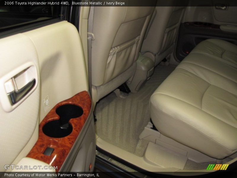 Bluestone Metallic / Ivory Beige 2006 Toyota Highlander Hybrid 4WD