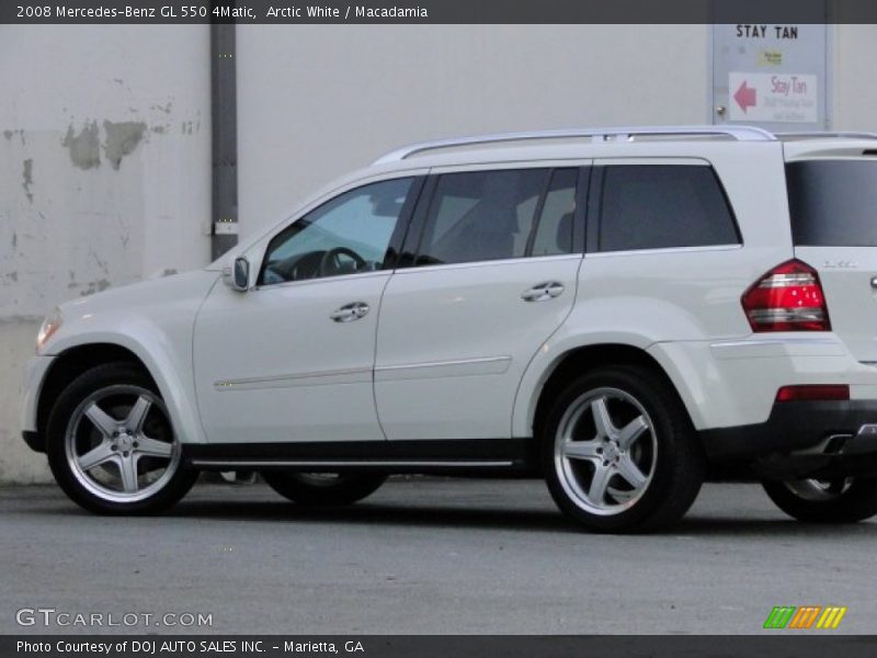 Arctic White / Macadamia 2008 Mercedes-Benz GL 550 4Matic