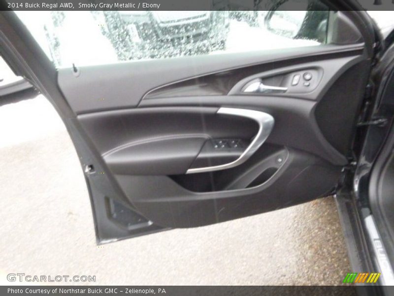 Door Panel of 2014 Regal AWD