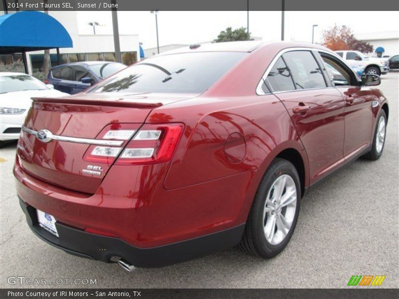 Sunset / Dune 2014 Ford Taurus SEL
