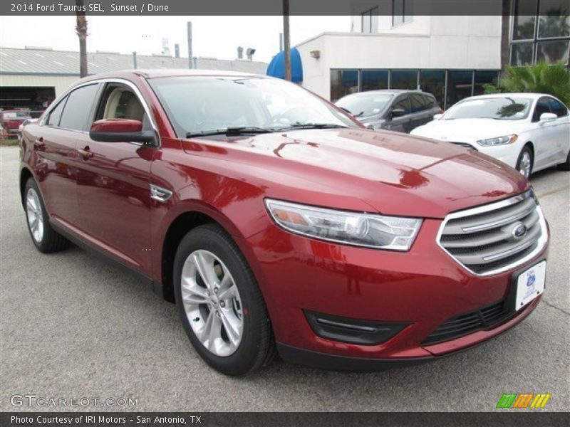 Sunset / Dune 2014 Ford Taurus SEL