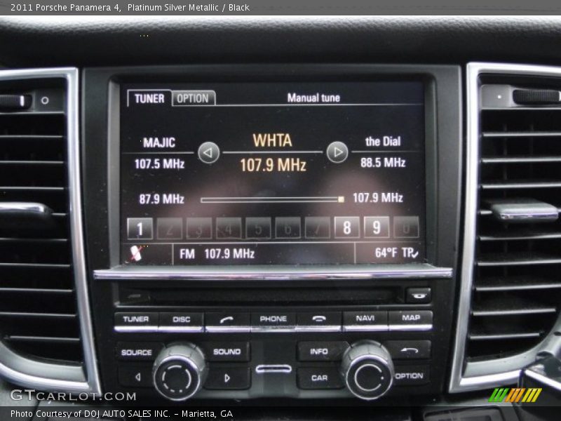 Platinum Silver Metallic / Black 2011 Porsche Panamera 4