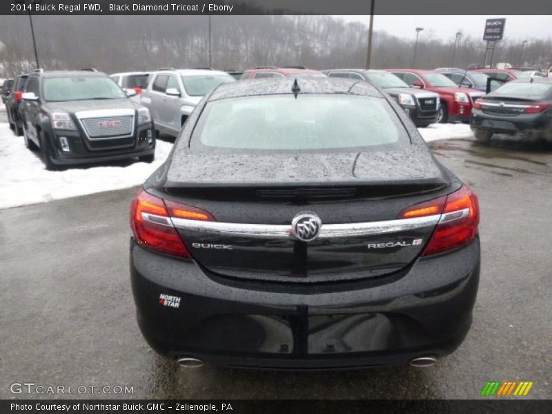 Black Diamond Tricoat / Ebony 2014 Buick Regal FWD