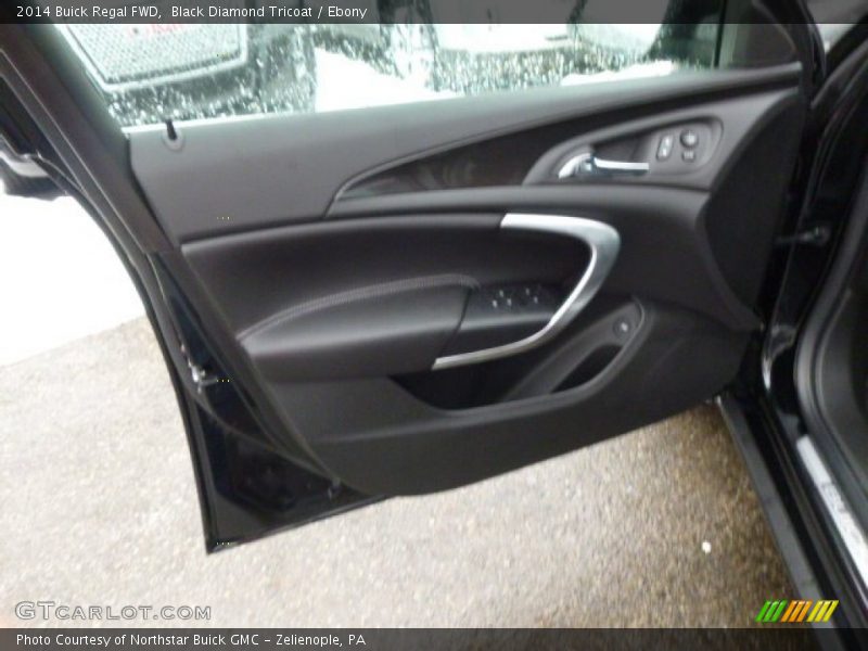 Black Diamond Tricoat / Ebony 2014 Buick Regal FWD