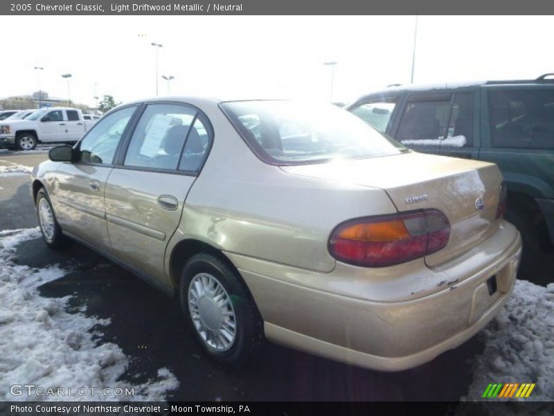 Light Driftwood Metallic / Neutral 2005 Chevrolet Classic