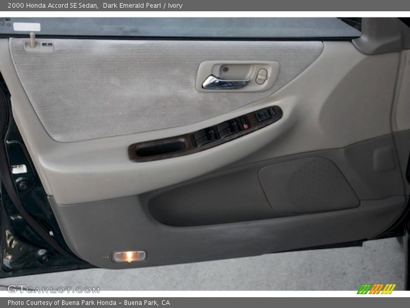 Dark Emerald Pearl / Ivory 2000 Honda Accord SE Sedan