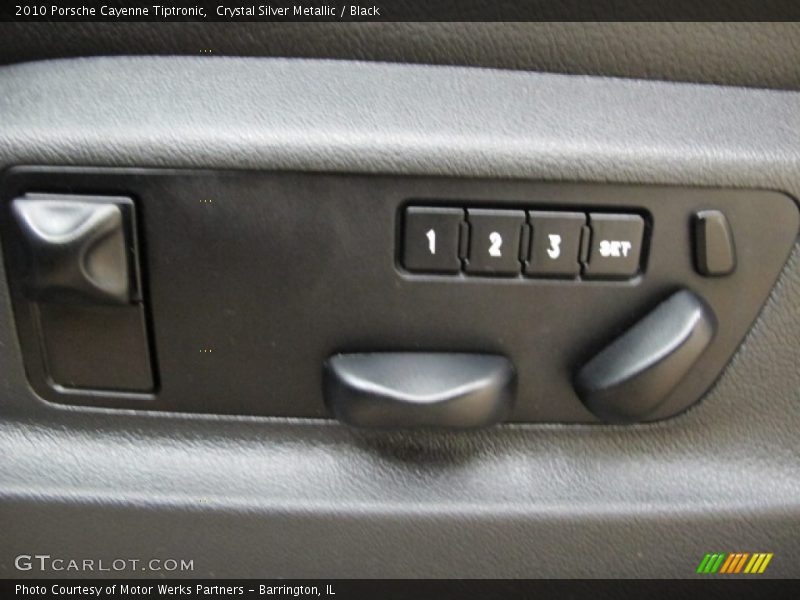 Crystal Silver Metallic / Black 2010 Porsche Cayenne Tiptronic