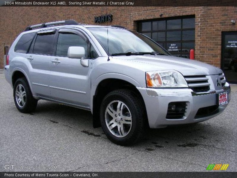 Sterling Silver Metallic / Charcoal Gray 2004 Mitsubishi Endeavor XLS AWD