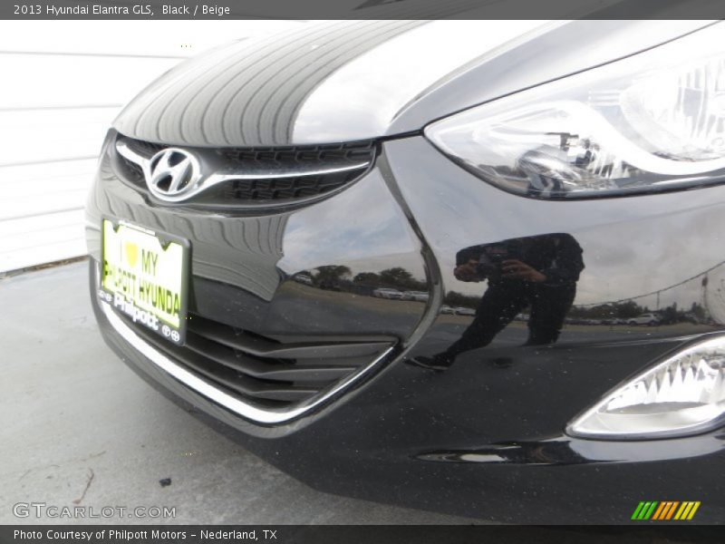 Black / Beige 2013 Hyundai Elantra GLS