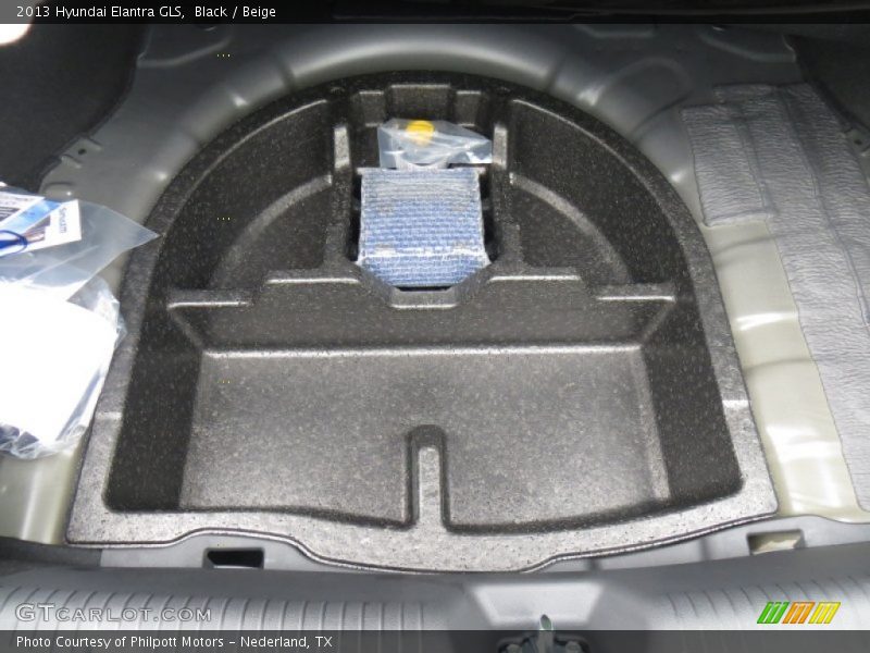 Black / Beige 2013 Hyundai Elantra GLS