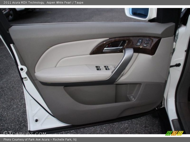 Aspen White Pearl / Taupe 2011 Acura MDX Technology