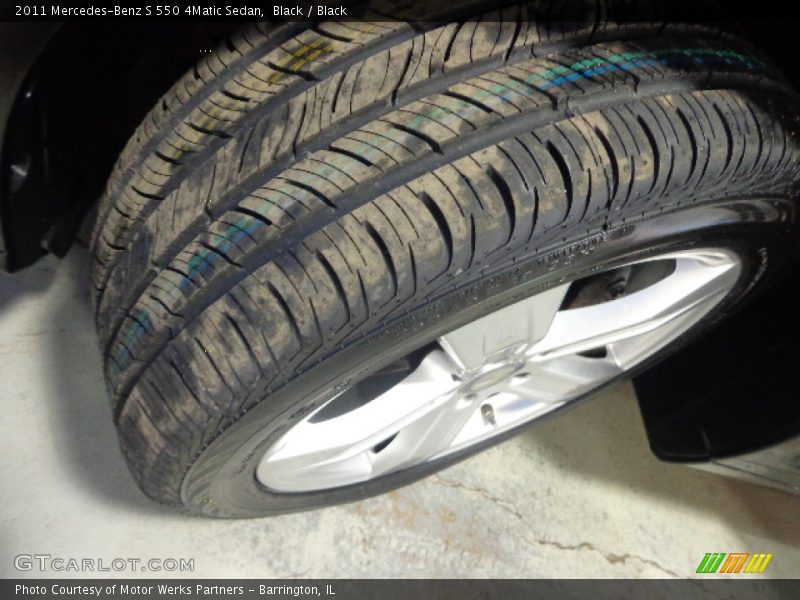 Black / Black 2011 Mercedes-Benz S 550 4Matic Sedan