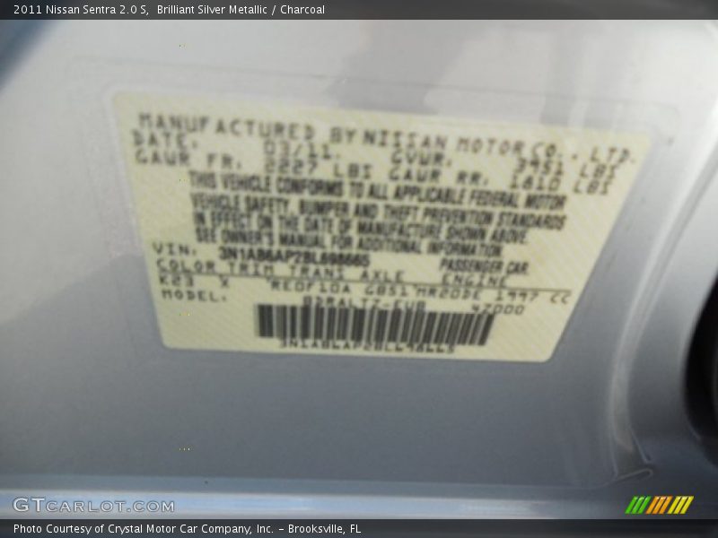 Brilliant Silver Metallic / Charcoal 2011 Nissan Sentra 2.0 S