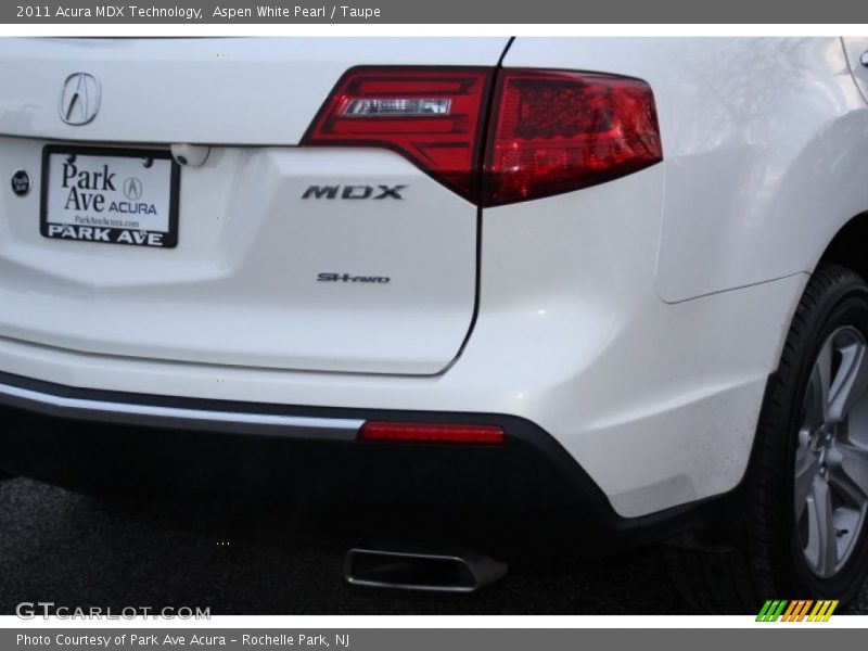 Aspen White Pearl / Taupe 2011 Acura MDX Technology